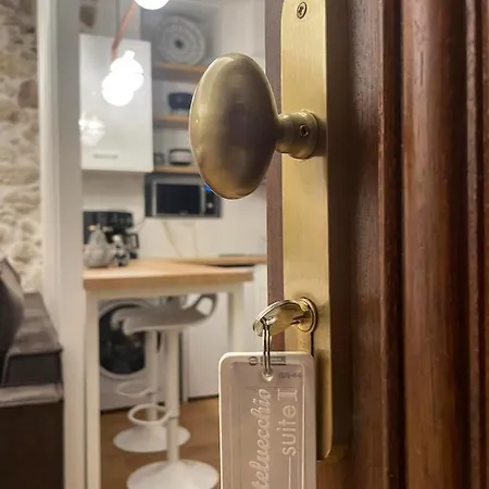 Castelvecchio * 罗希姆诺